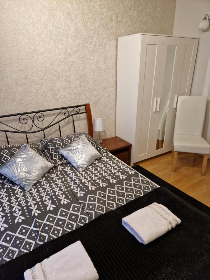 Zajazd Lesny Tuszyn Dış mekan fotoğraf