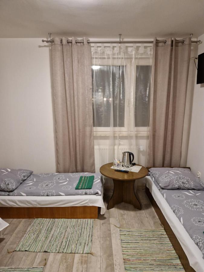 Zajazd Lesny Tuszyn Dış mekan fotoğraf