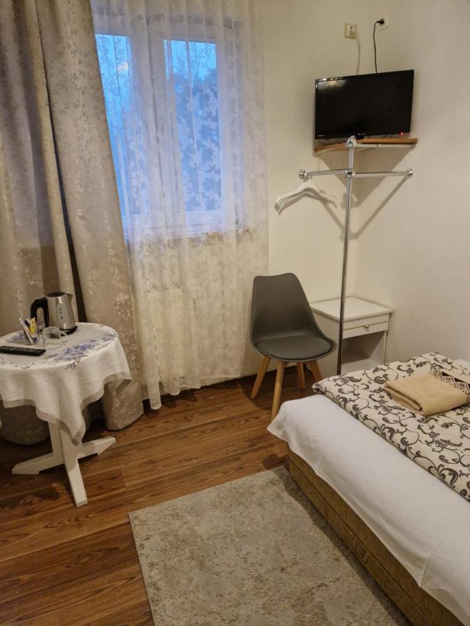 Zajazd Lesny Tuszyn Dış mekan fotoğraf